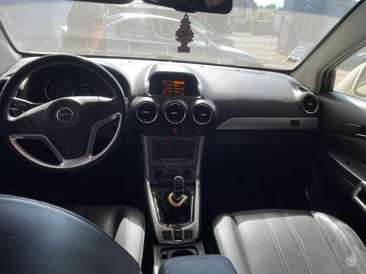 Opel Antara 2013 — photo 20