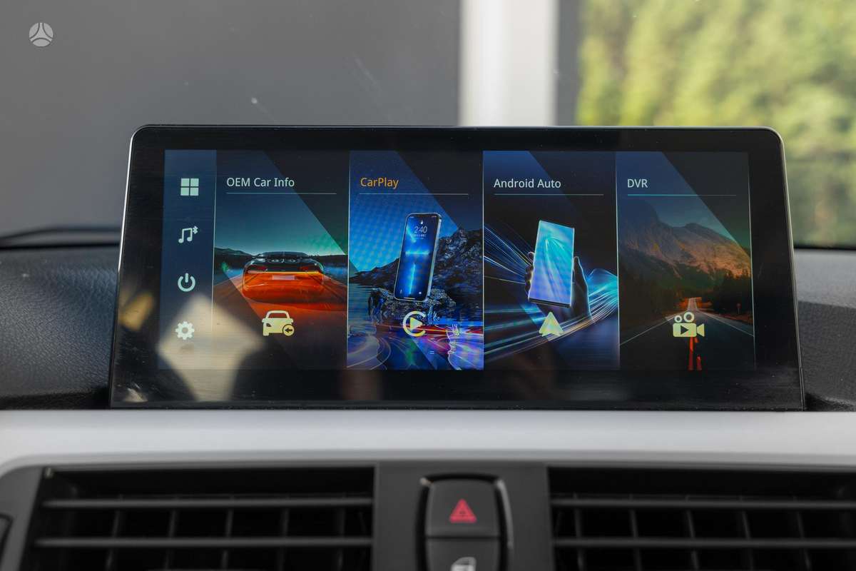 BMW 318 2014 — photo 20