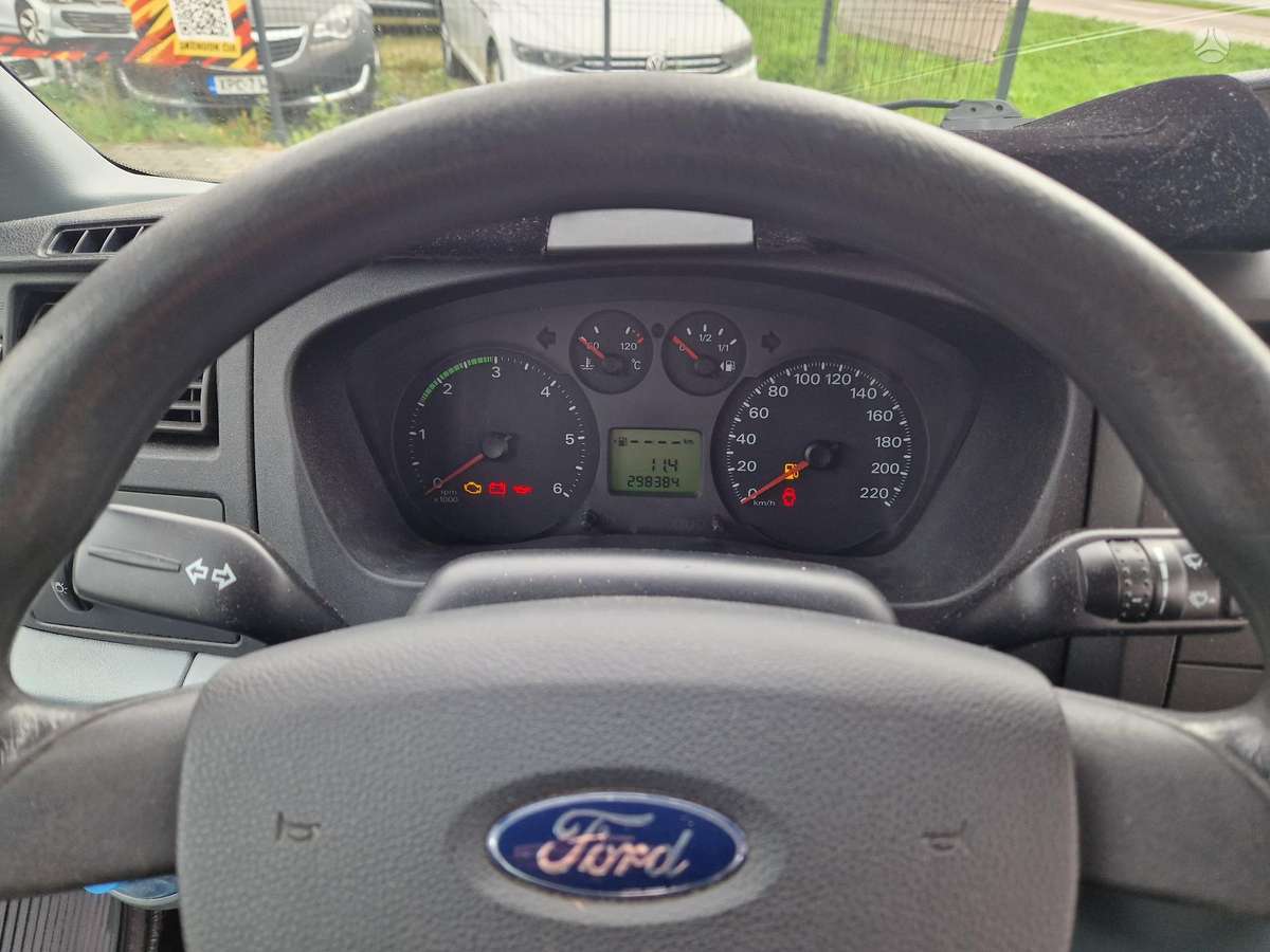 Ford Transit 2007 — photo 12