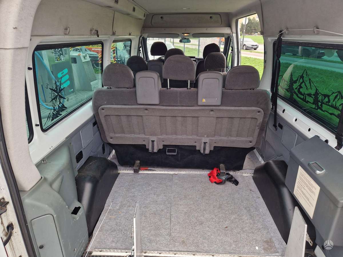 Ford Transit 2007 — photo 17