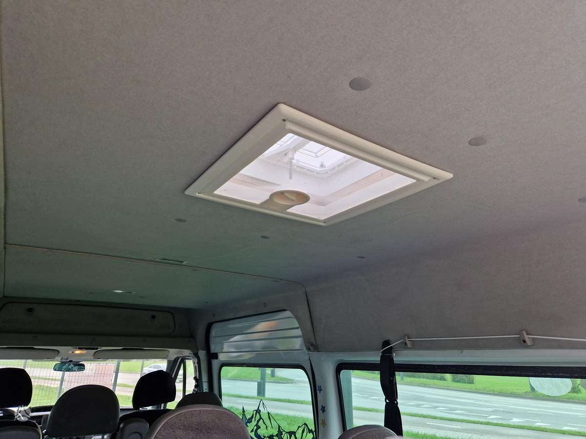 Ford Transit 2007 — photo 21