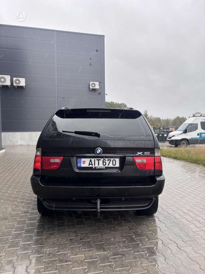 BMW X5 2004 — двигун 2993 cm³, 218 HP (160kW)