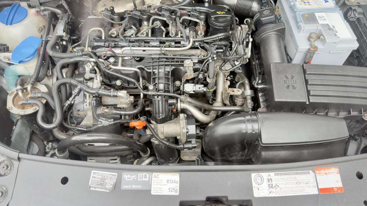 Volkswagen Caddy 2011 — photo 10