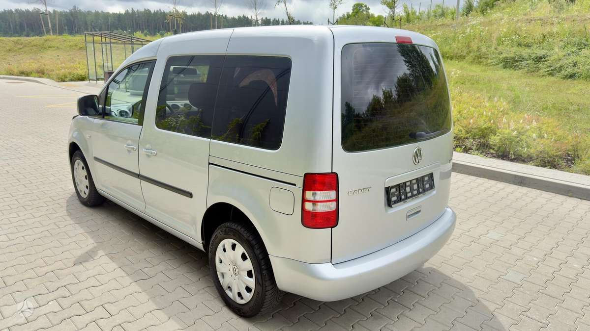 Volkswagen Caddy 2011 — engine 1600 cm³, 105 HP (77kW)