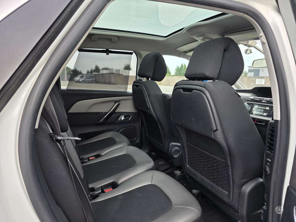 Citroen C4 2015 — photo 6