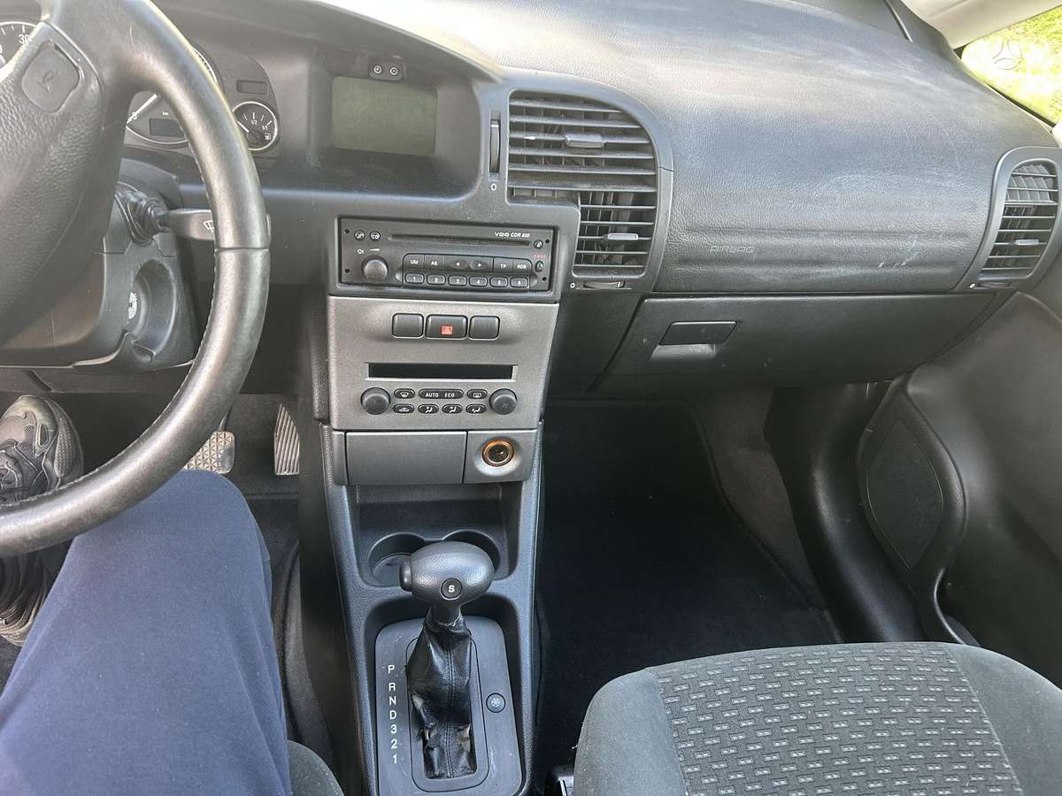 Opel Zafira 2004 — photo 19