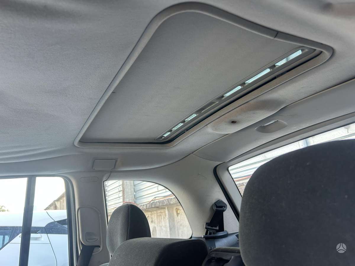 Opel Zafira 2004 — photo 24