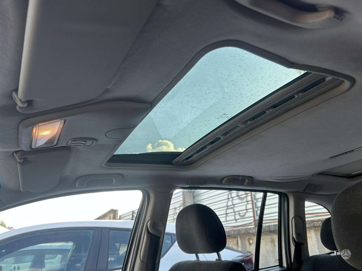 Opel Zafira 2004 — photo 25