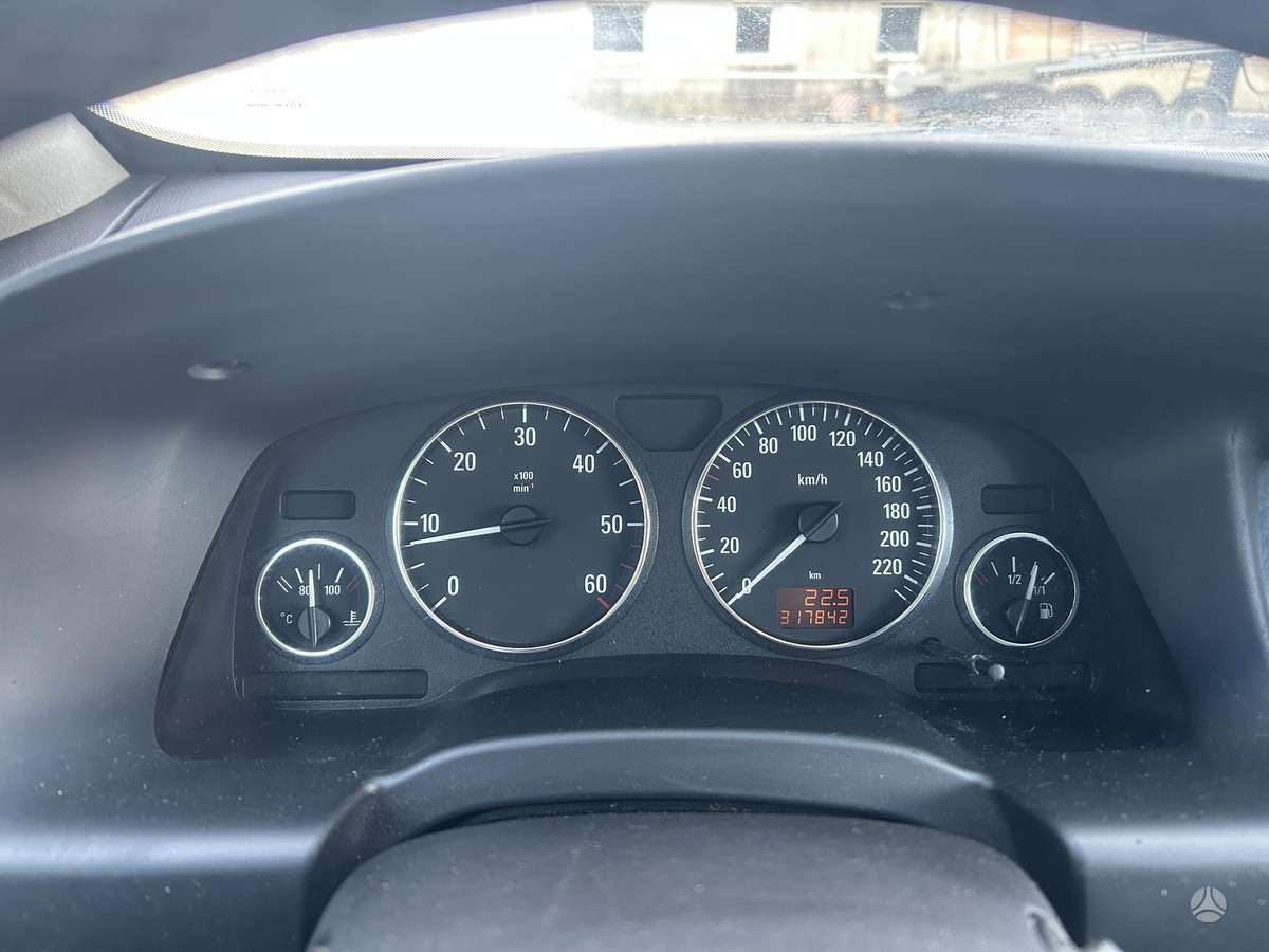 Opel Zafira 2004 — photo 27