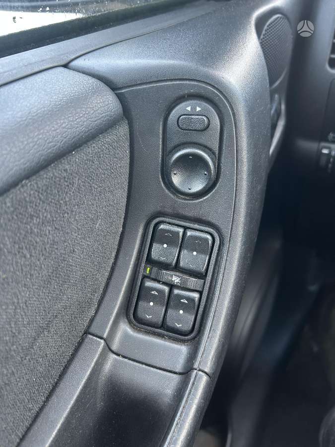 Opel Zafira 2004 — photo 28