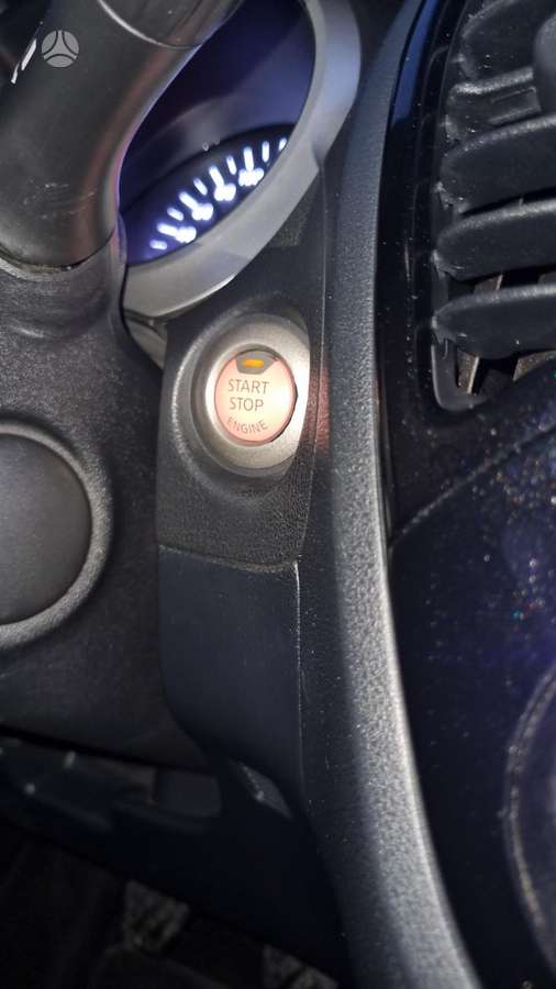 Nissan Juke 2015 — photo 47