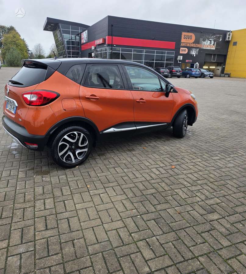 Renault Captur 2014 — engine 1199 cm³, 120 HP (88kW)