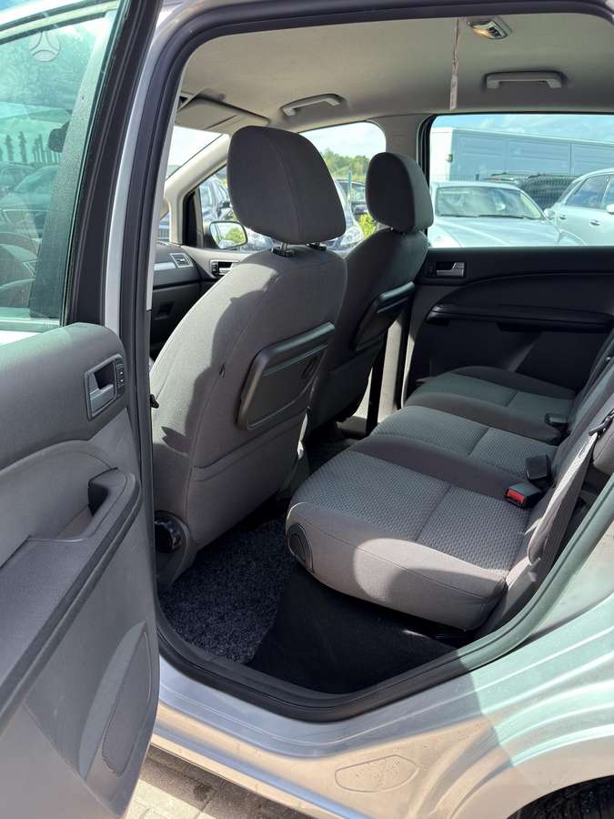 Ford C-MAX 2006 — photo 17