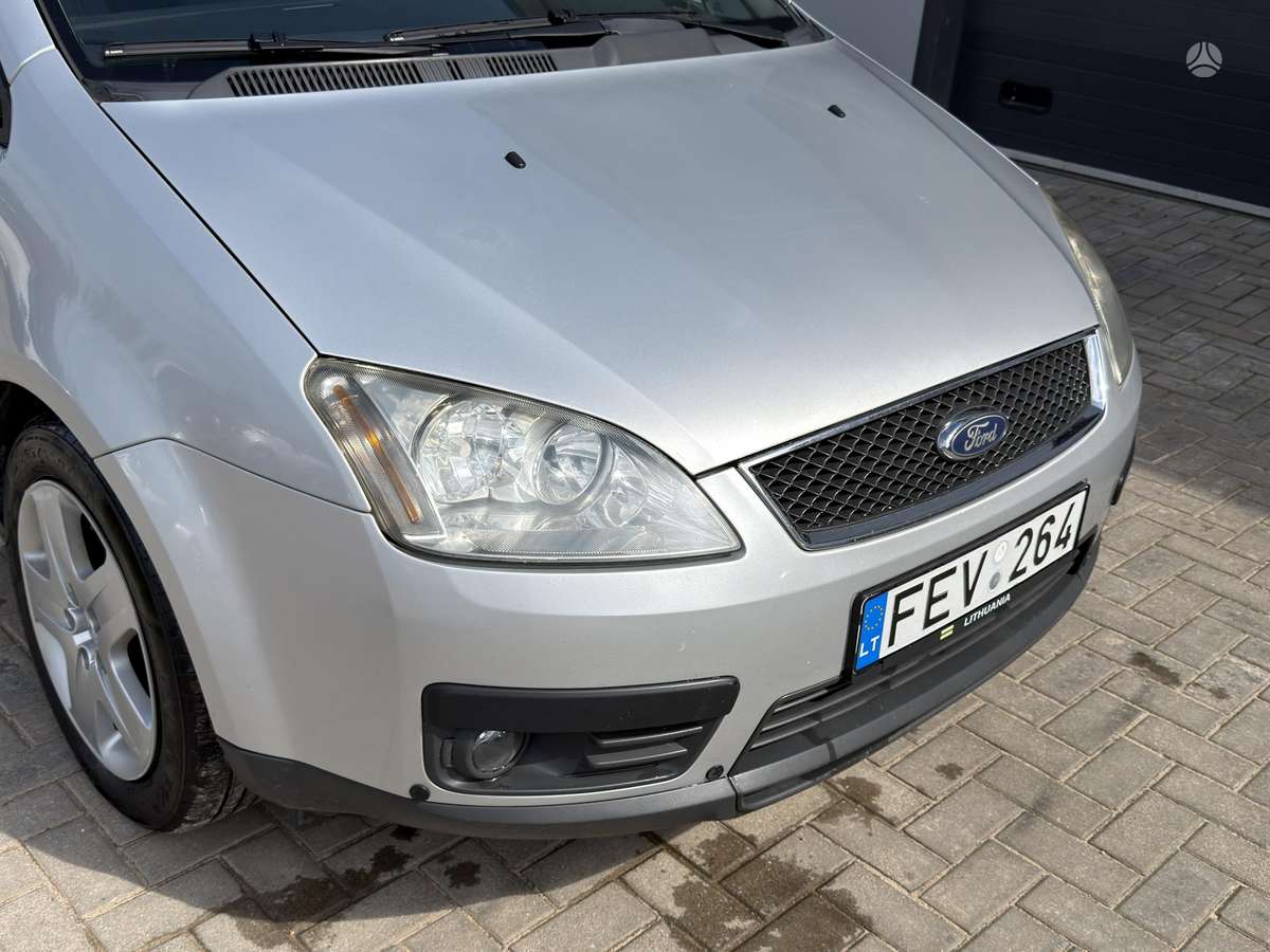 Ford C-MAX 2006 — rear view