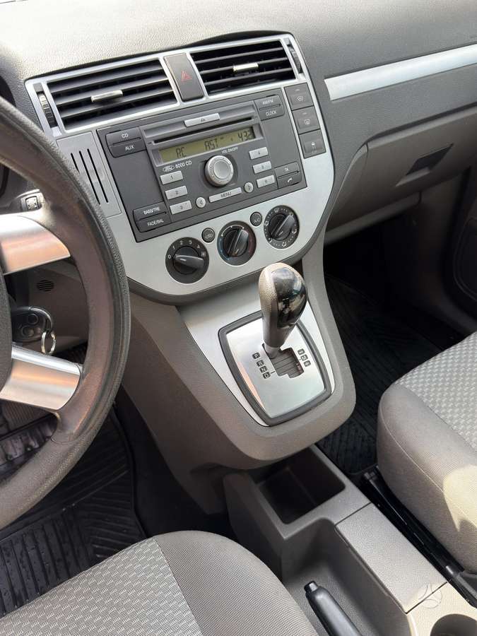 Ford C-MAX 2006 — photo 21