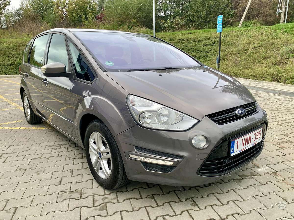 Ford S-MAX 2013 — photo 7
