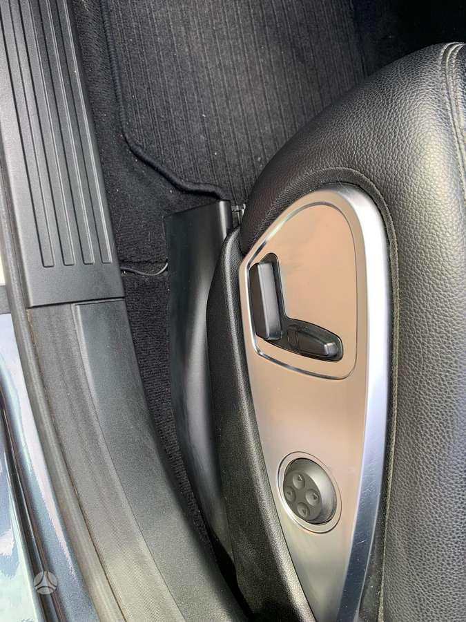 Mercedes-Benz R300 2012 — photo 10