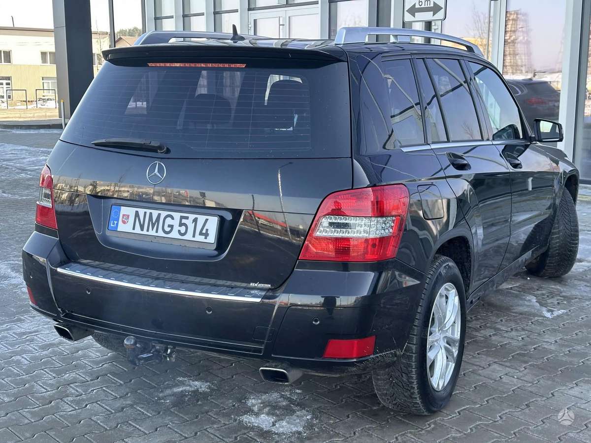 Mercedes-Benz GLK350 2009 — photo 6