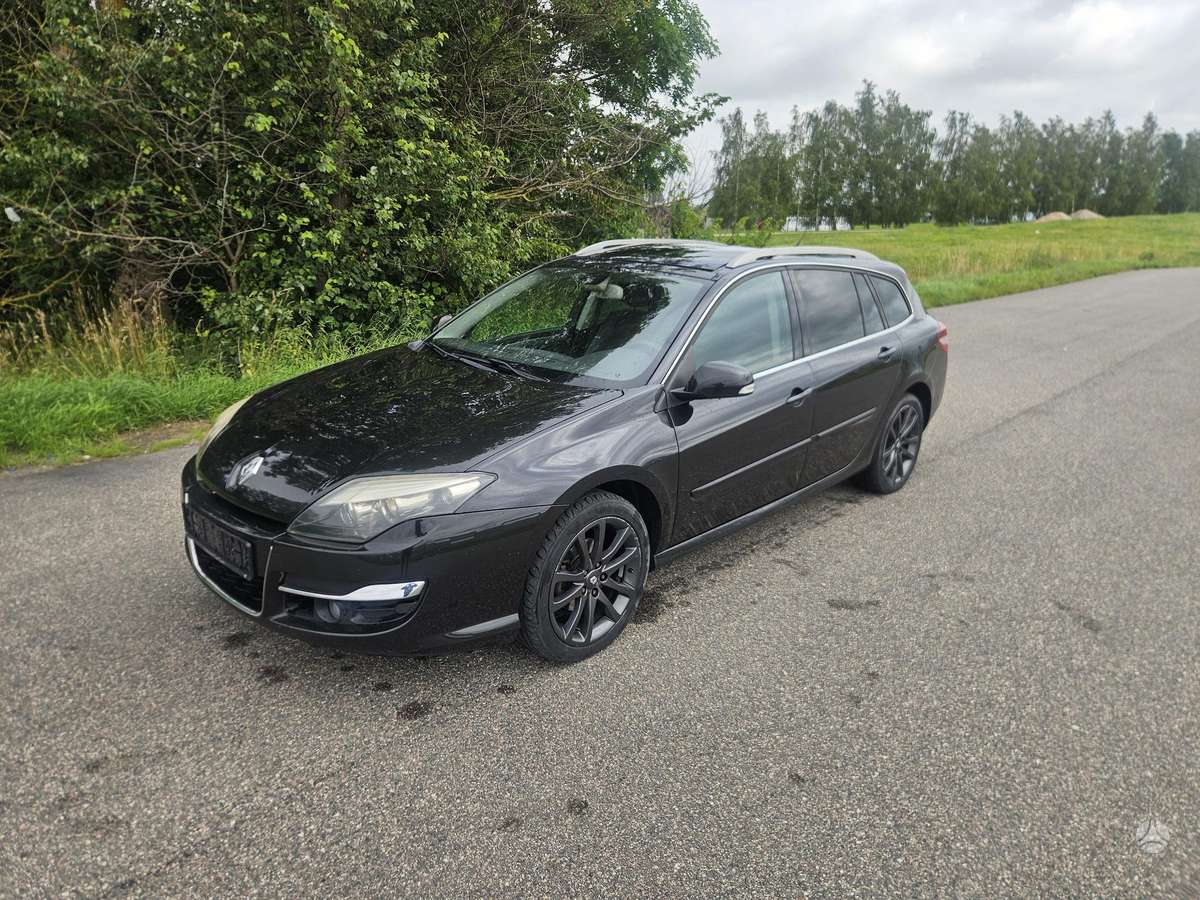 Renault Laguna 2011 — engine 1461 cm³, 110 HP (81kW)