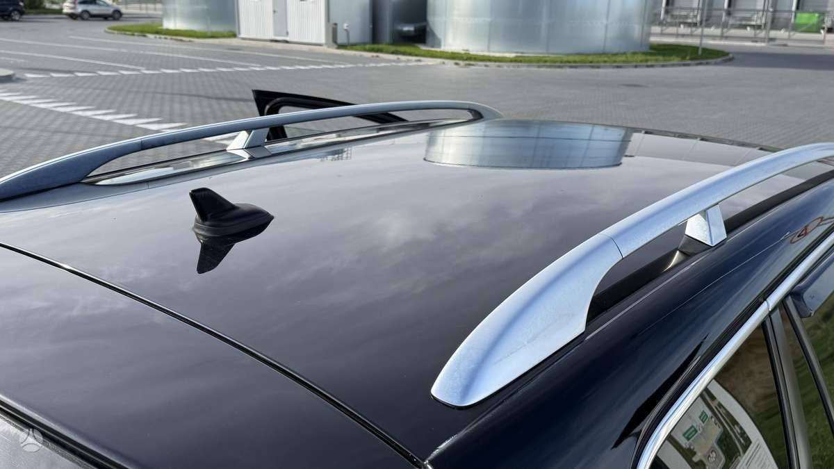 Volkswagen Golf 2012 — photo 10