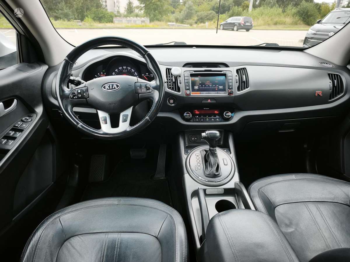Kia Sportage 2012 — photo 16