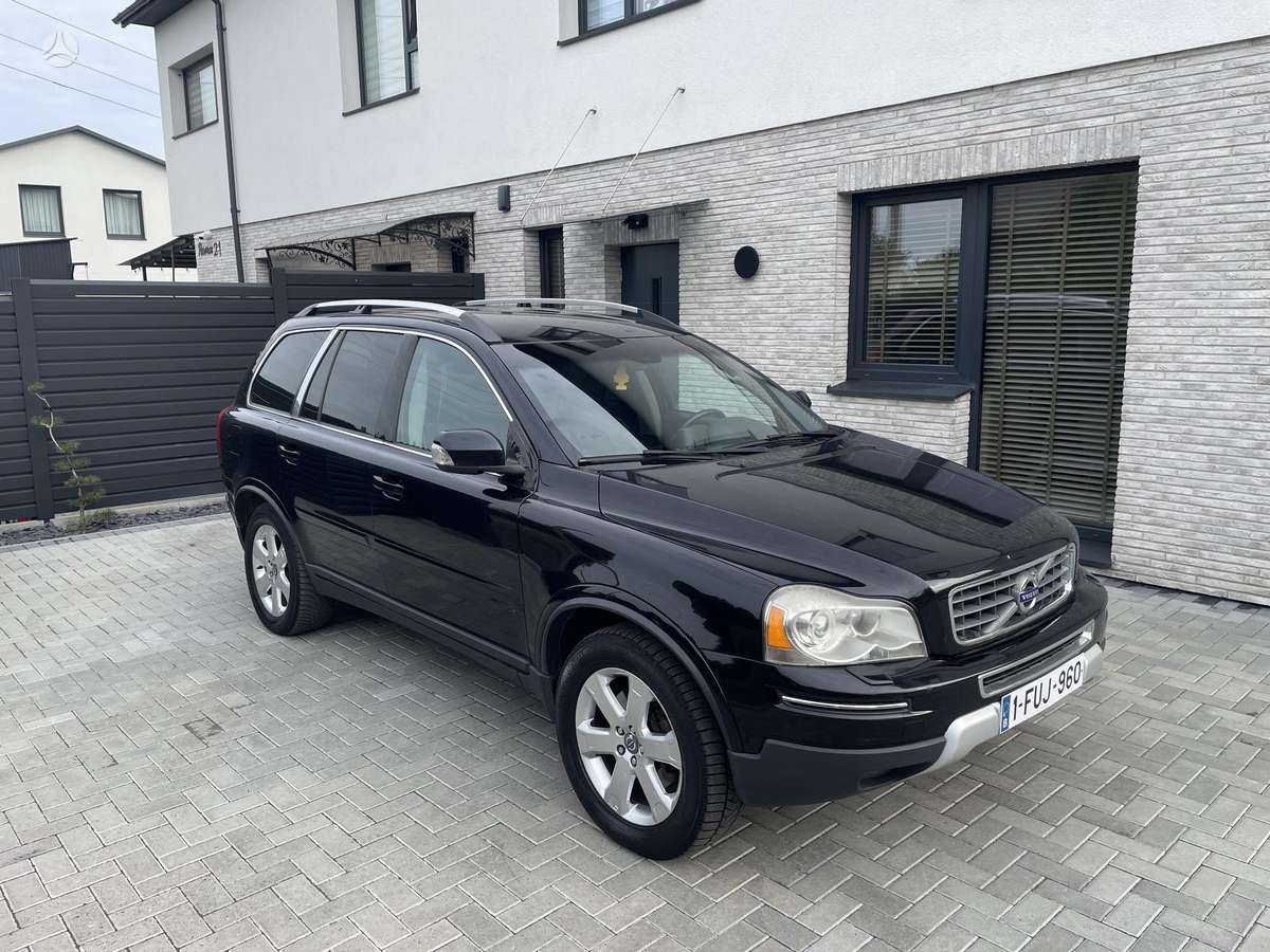 Volvo XC90 2010 — авто для ЗСУ з Європи