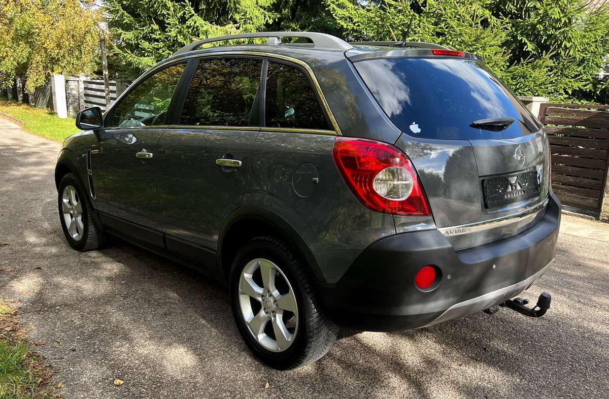 Opel Antara 2010 — двигун 1991 cm³, 150 HP (110kW)