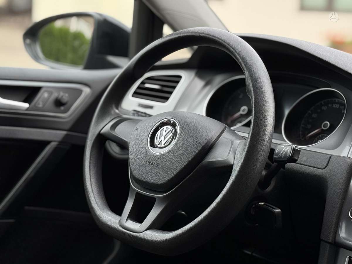 Volkswagen Golf 2015 — photo 10