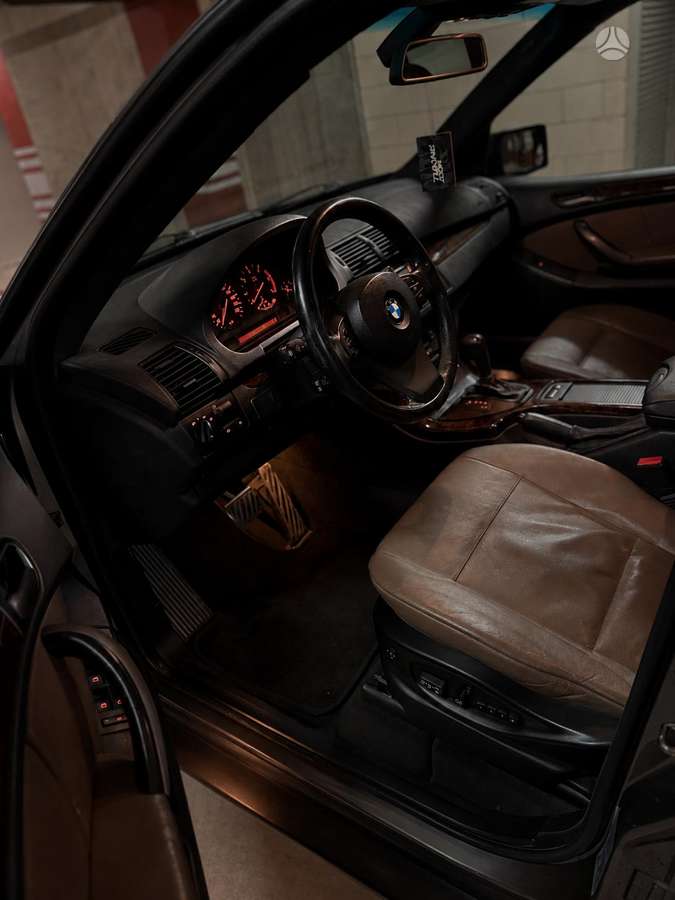 BMW X5 2005 — photo 19
