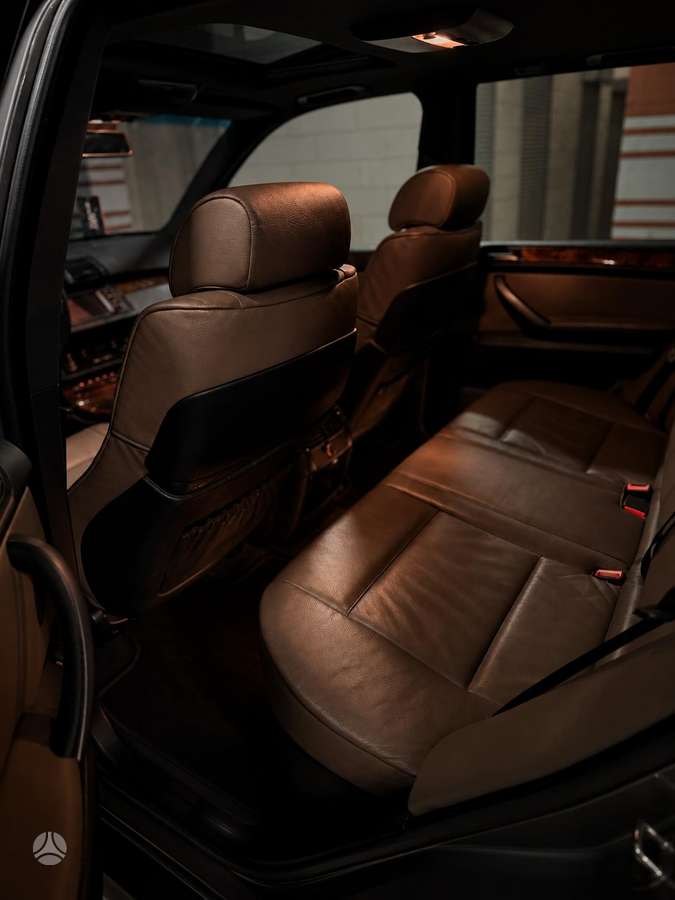 BMW X5 2005 — photo 24