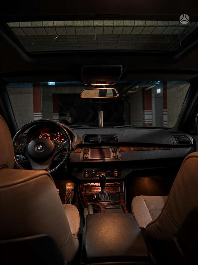 BMW X5 2005 — photo 26