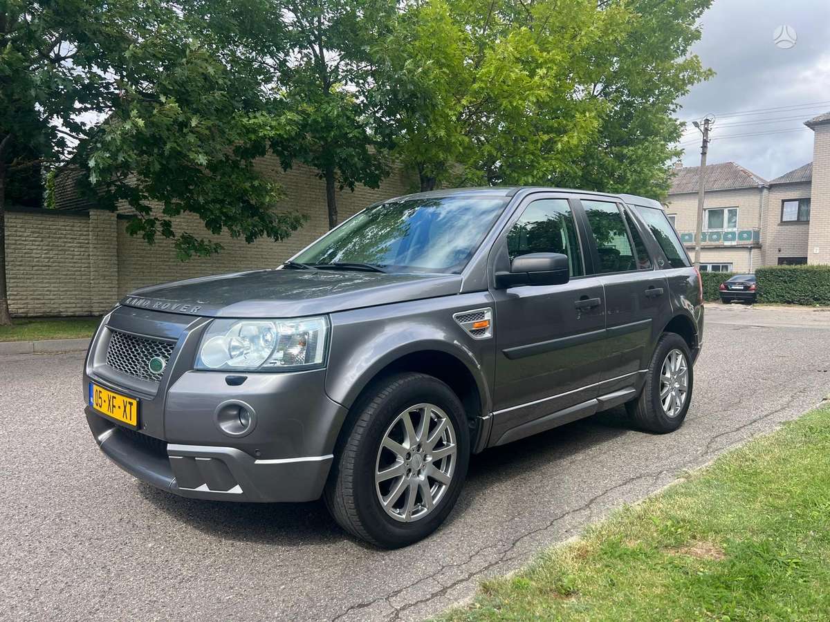 Land Rover 2007 — вигляд ззаду
