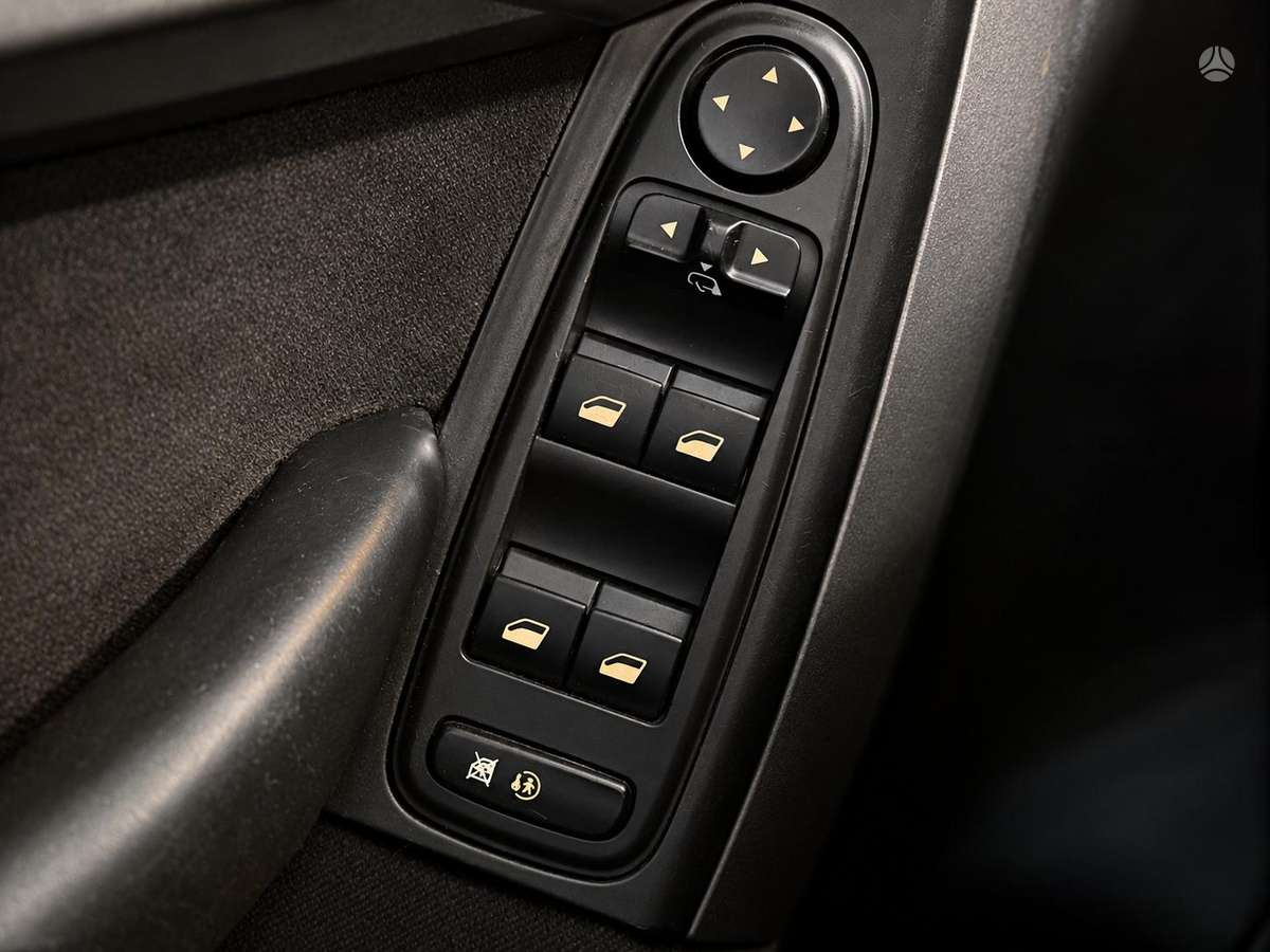 Citroen Grand 2009 — photo 13