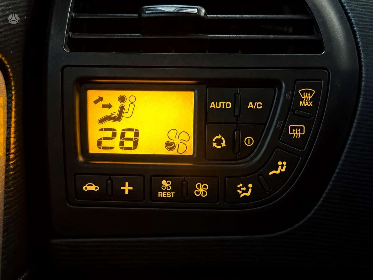Citroen Grand 2009 — photo 14