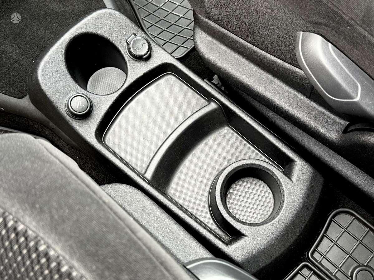 Citroen Grand 2009 — photo 19