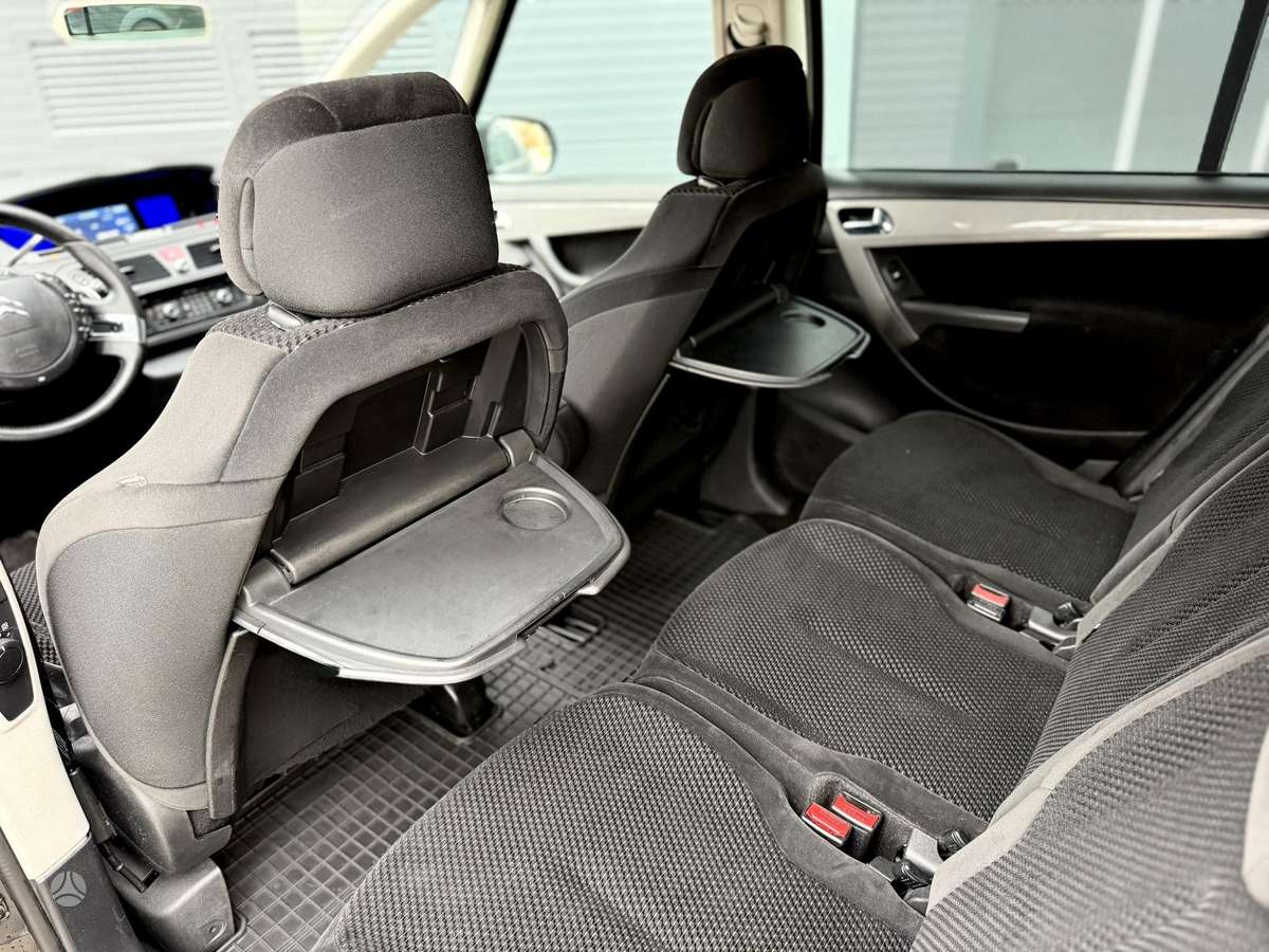 Citroen Grand 2009 — photo 26