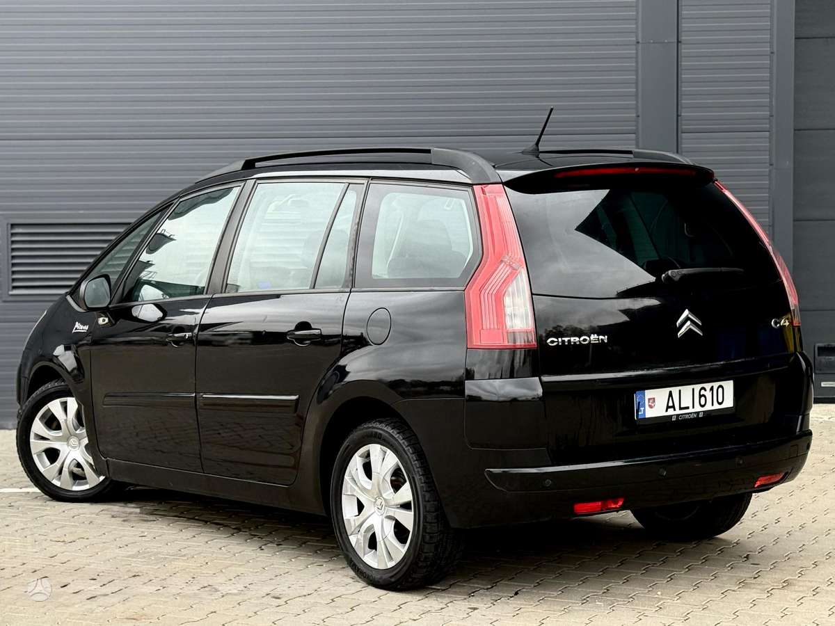 Citroen Grand 2009 — interior