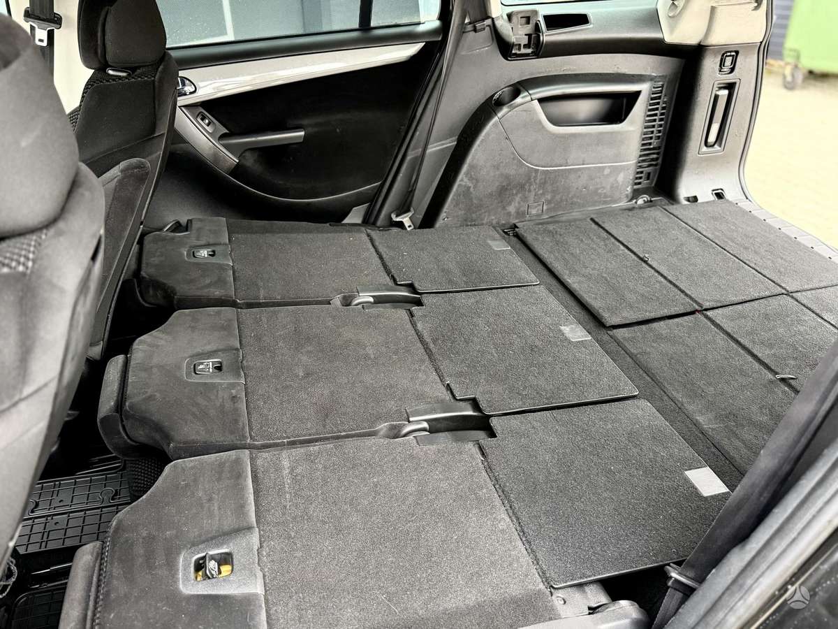 Citroen Grand 2009 — photo 31