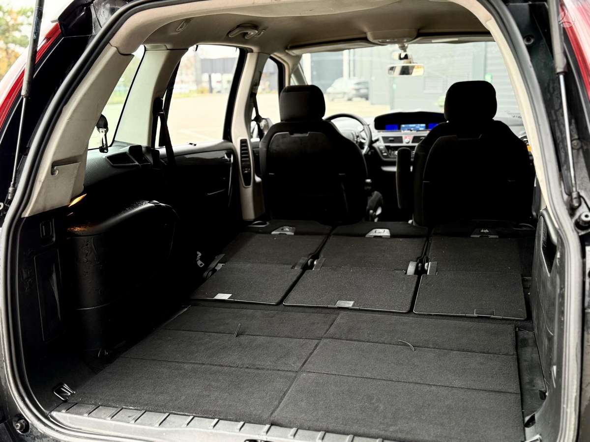 Citroen Grand 2009 — photo 32