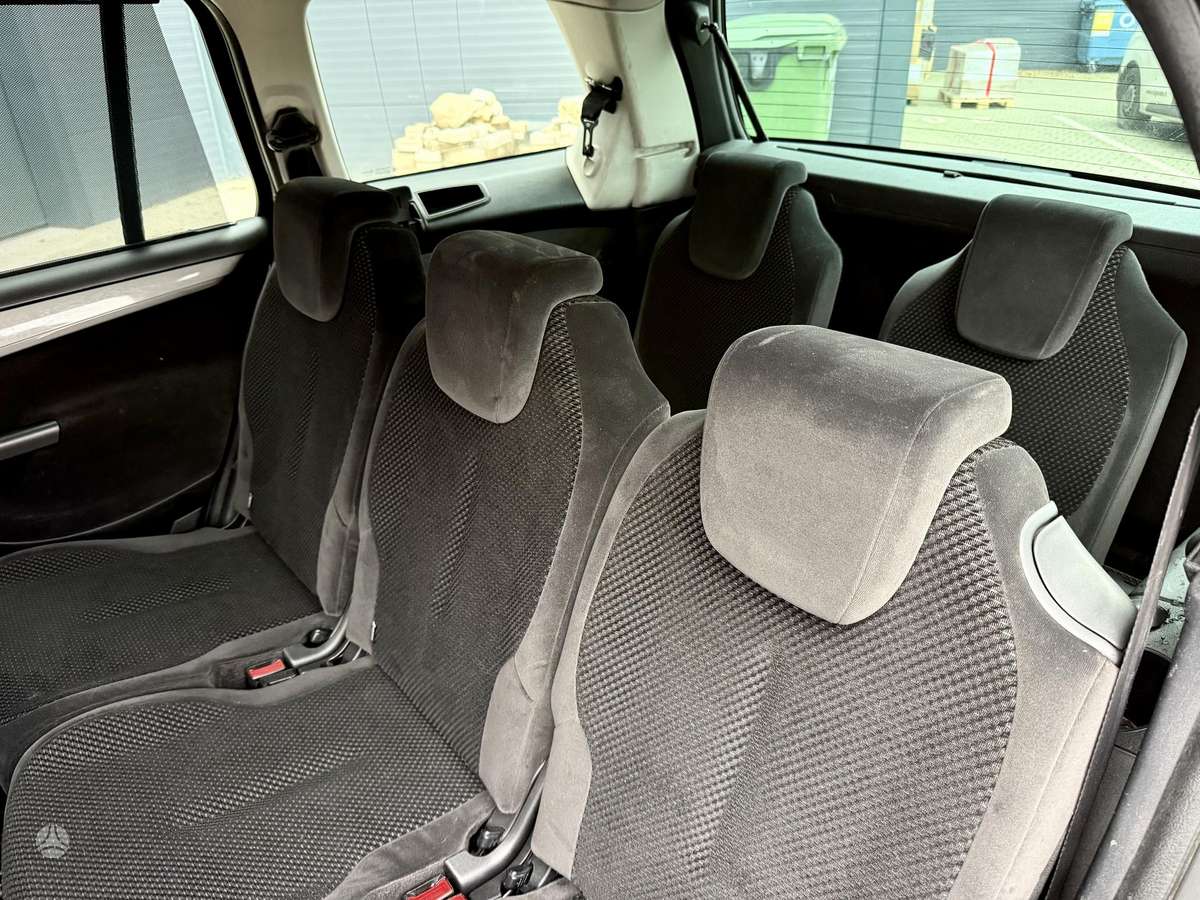 Citroen Grand 2009 — photo 34