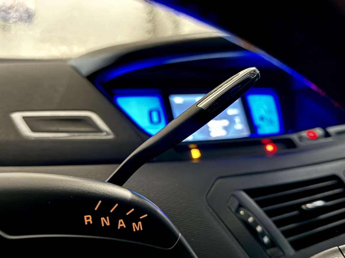 Citroen Grand 2009 — photo 8