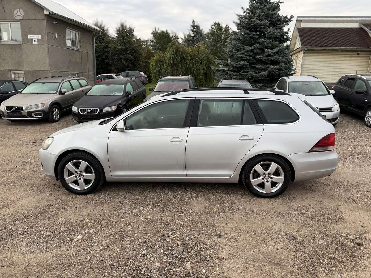 Volkswagen Golf 2010 — photo 7