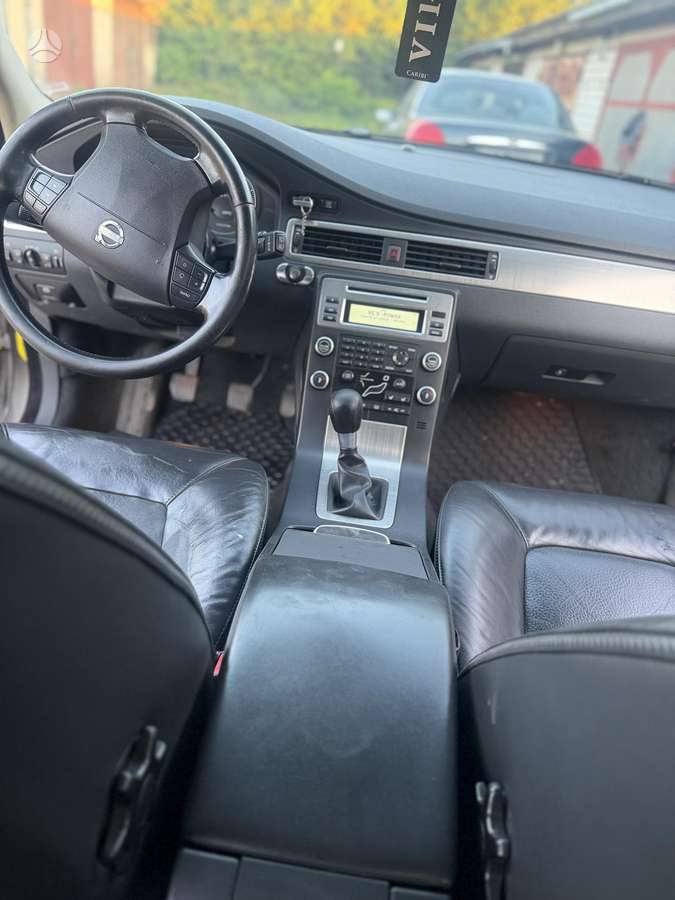 Volvo XC70 2008 — photo 18