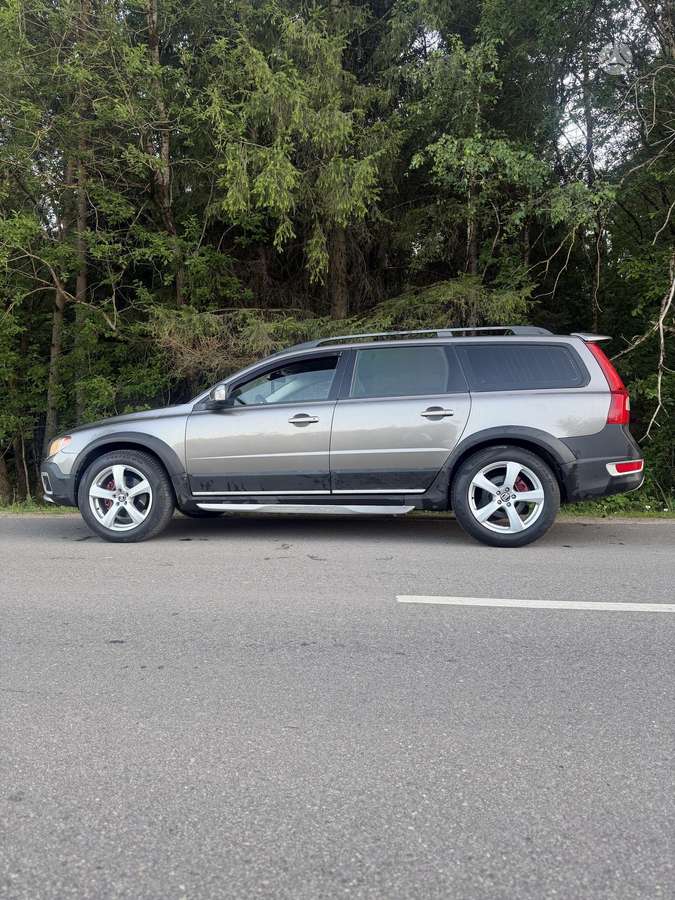 Volvo XC70 2008 — photo 23
