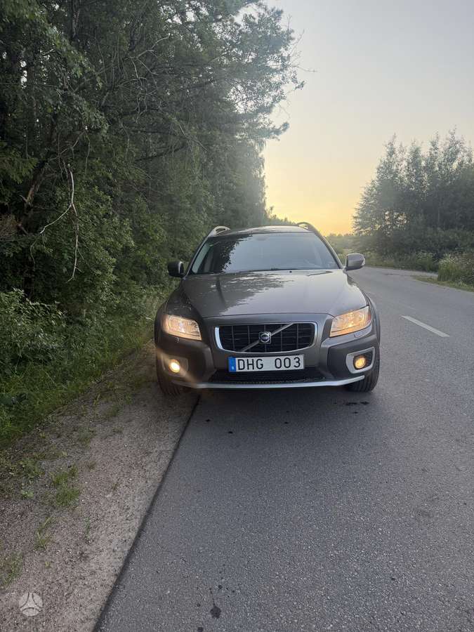 Volvo XC70 2008 — photo 24
