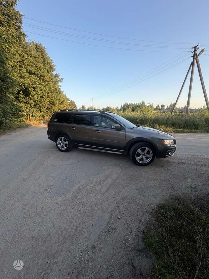 Volvo XC70 2008 — engine 2400 cm³, 185 HP (136kW)