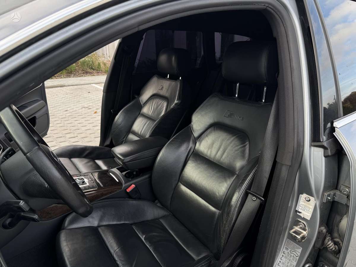 Audi A6 2009 — photo 7