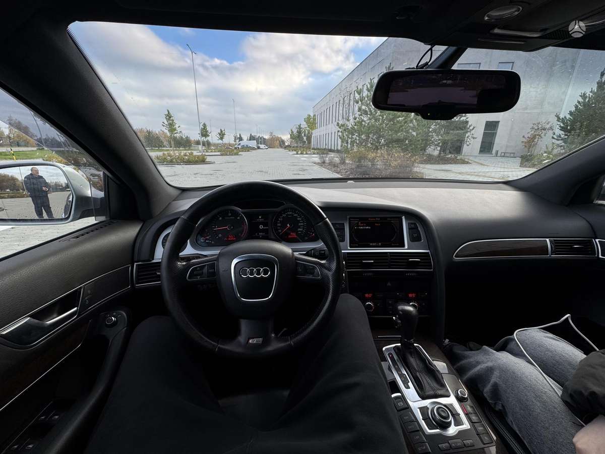Audi A6 2009 — photo 8