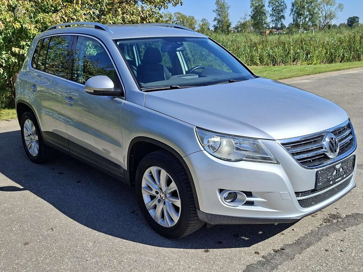 Volkswagen Tiguan 2008 — вигляд ззаду