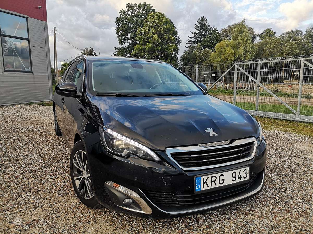 Peugeot 308 2015 — photo 10